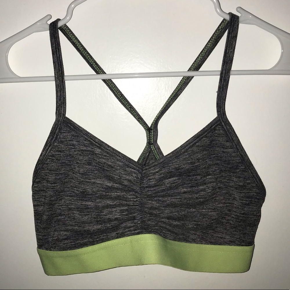 OLD NAVY ACTIVE Sports Bra